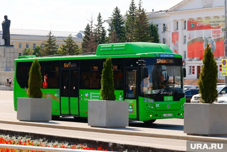 Автобусы в Кургане изменят маршрут на три дня