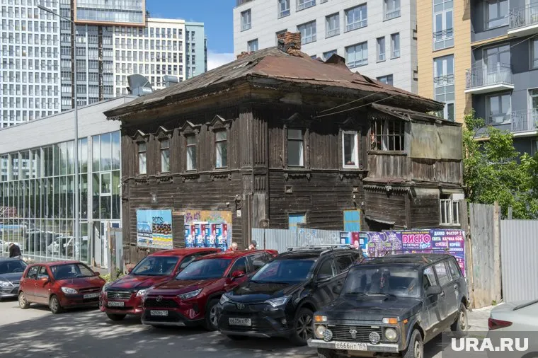 Дом в центре Перми признали аварийным в 2017 году
