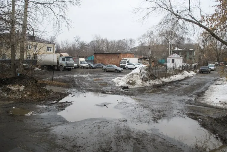 Александр Высокинский проверяет уборку районов. Екатеринбург