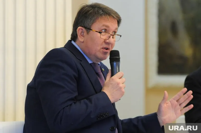 Александр Глазков намерен возглавить Саткинский округ
