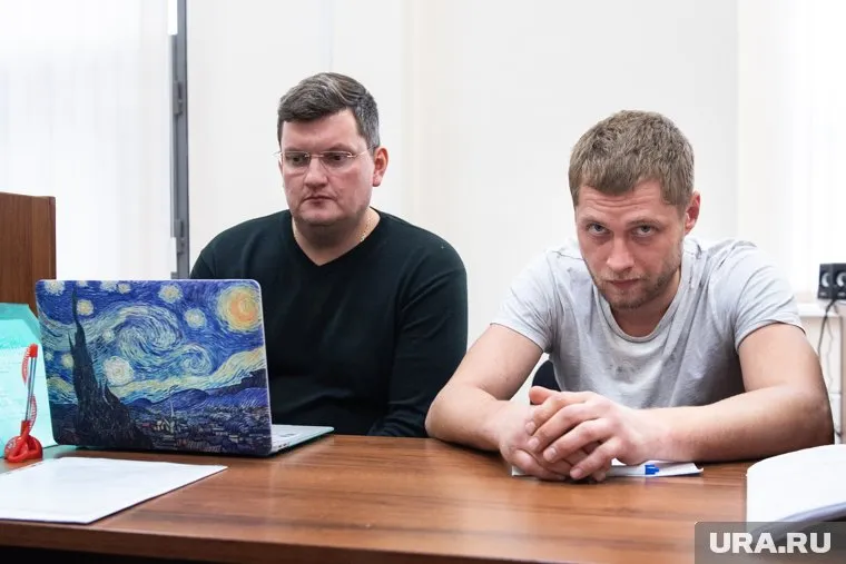 Станислав Мельниченко (справа) не признал себя виновным (архивное фото)