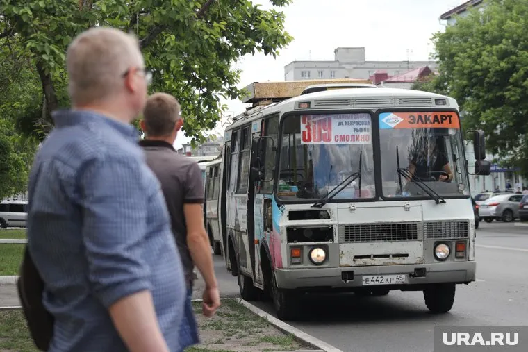Курганцы требуют улучшить работу городского транспорта (архивное фото)