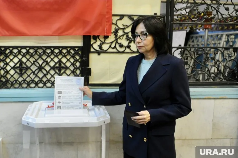 Пост мэра освободился после перехода Натальи Котовой в Совет Федерации