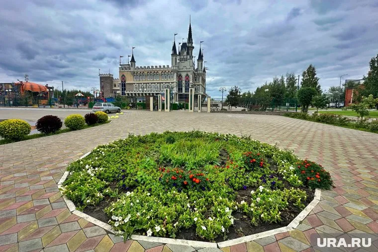 По словам авторов, в проект вложены сотни миллионов рублей