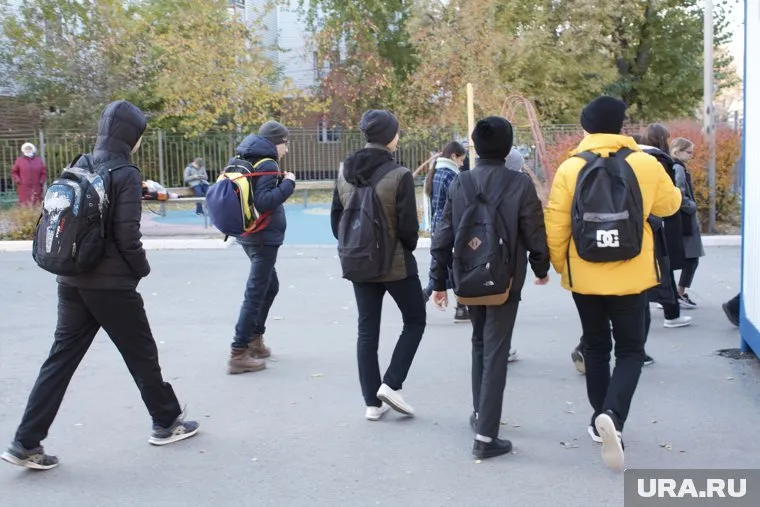 Уроки в школе после стрельбы отменили