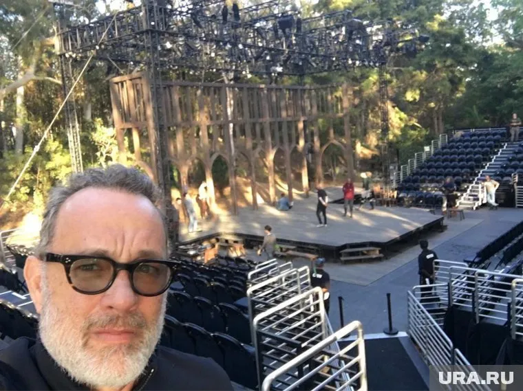 Том Хэнкс и его жена находились в Австралии на съемках