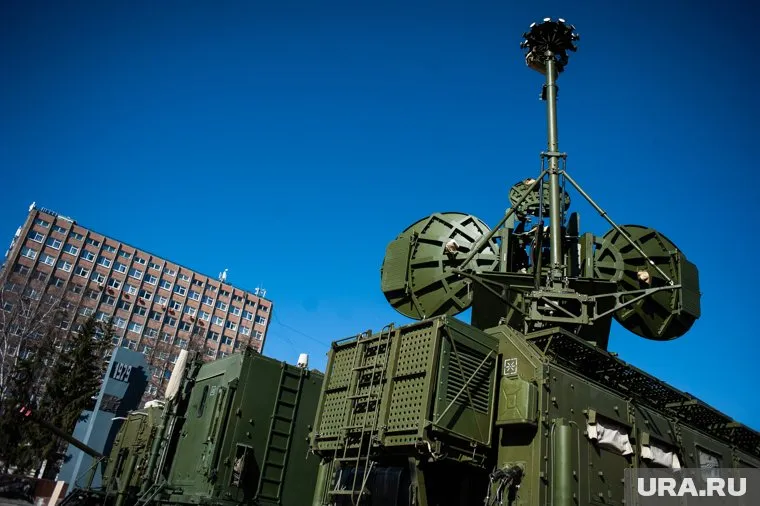 Искусственный интеллект все чаще внедряют в военную технику