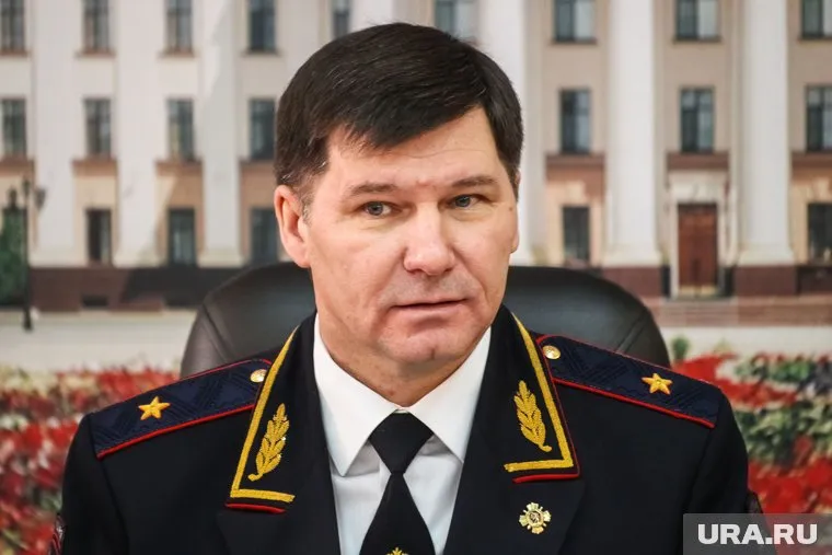 Бывшего руководителя УМВД по Тюменской области Юрия Алтынова обвиняют в получении взяток