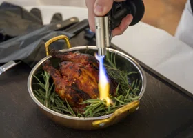 В Сургуте закрылся популярный ресторан, югорчанин по ошибке получил премию в 7 млн: 9 событий недели ХМАО