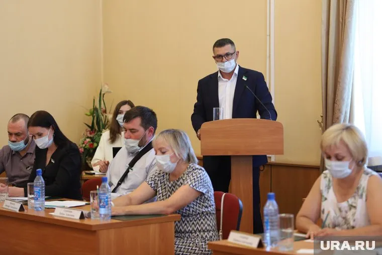 Роман Сергеечев был единственным конкурентом Елены Ситниковой на выборах мэра