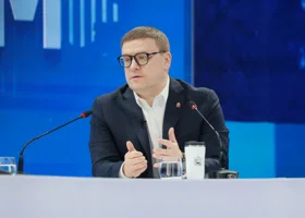 Текслер замотивировал студенток получать уникальный маткапитал