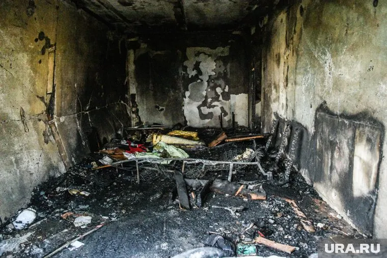 Жители Ханты-Мансийска после пожара потеряли все имущество