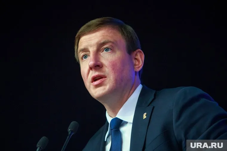 Андрей Турчак поручил реготделениям ЕР к 19 июля предложить меры по сдерживанию цен