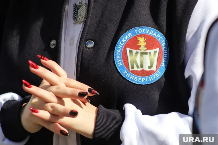 Студентам КГУ хотят разово выплатить по 14 тысяч рублей материальной помощи