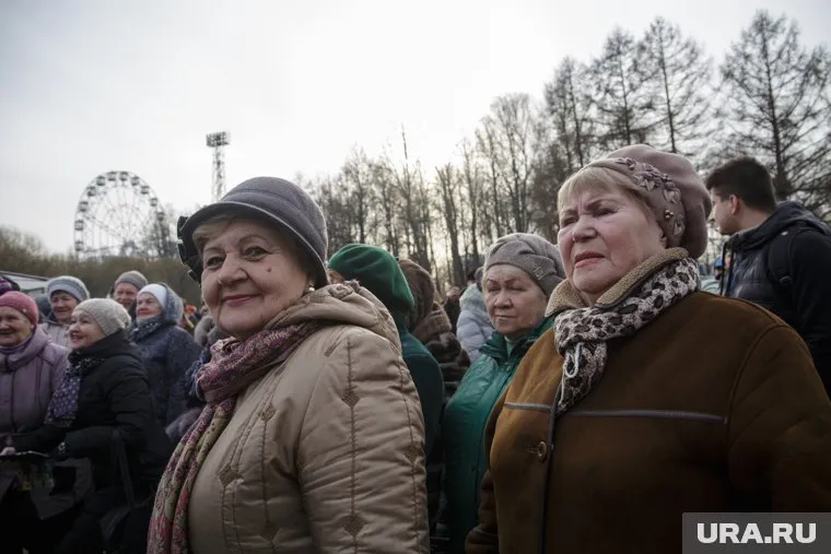 Пермякам посоветовали отказаться от посещения мероприятий, торговых центров и кинотеатров