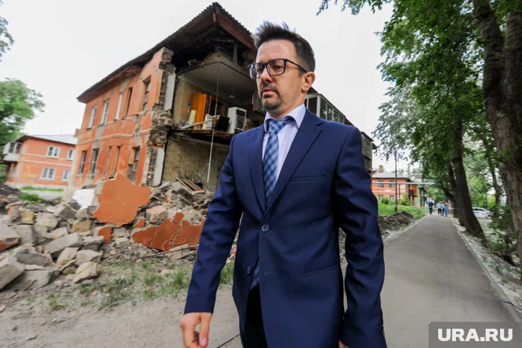 Против Тихоненко возбуждены дополнительные уголовные дела по двум статьям