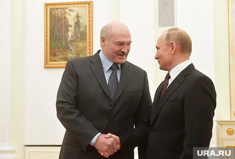Лукашенко назвал свои отношения с Путиным наиболее тесными и открытыми