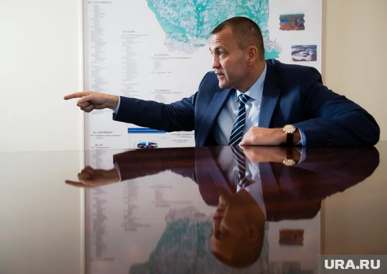 Андрей Трубецкой заставил подчиненных сидеть в масках целый день, даже если рядом никого нет