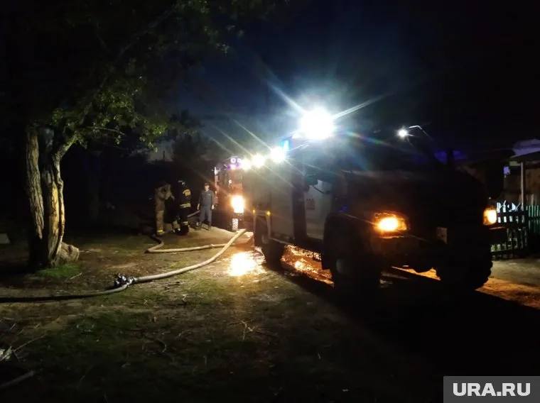 Пожарные ликвидировали возгорание в 1:28