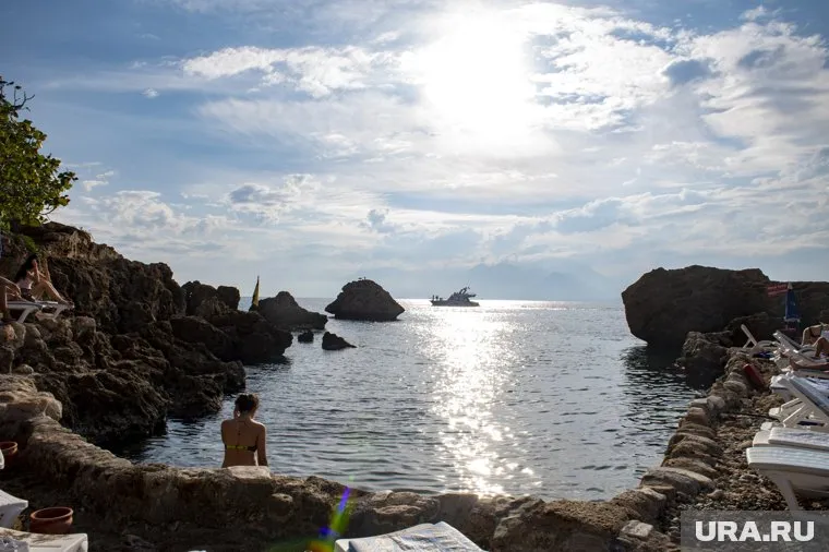 Турецкие отельеры переоценили спрос на путевки, сказала Юлия Проценко