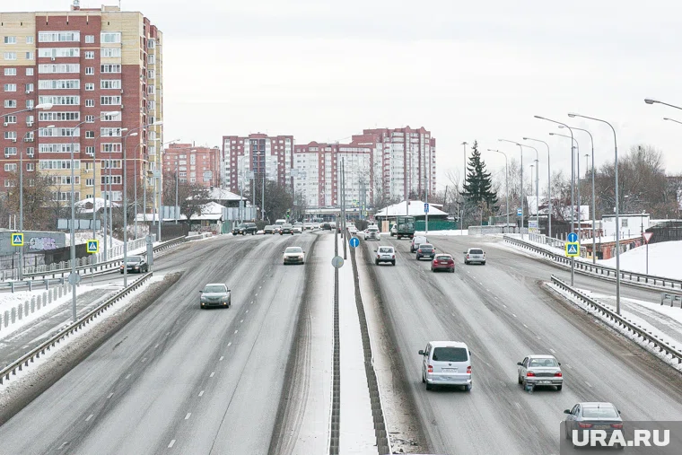 Злоумышленники вывезли похищенный автомобиль жертвы в Екатеринбург