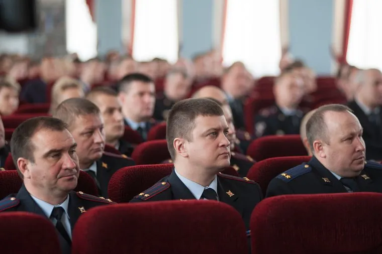 Прощальная речь генерал-лейтенанта полиции Михаила Бородина с постом начальника ГУ МВД по Свердловской области. Екатеринбург, сотрудники, полиция, гу мвд