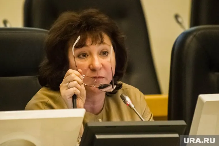 Наталья Шевчик получила партийный билет «Единой России»