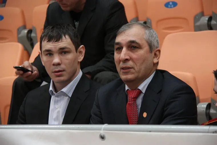 Чемпионат по рукопашной борьбе МВД - фото Константинов, мехонцев егор, олимпийский чемпион по боксу