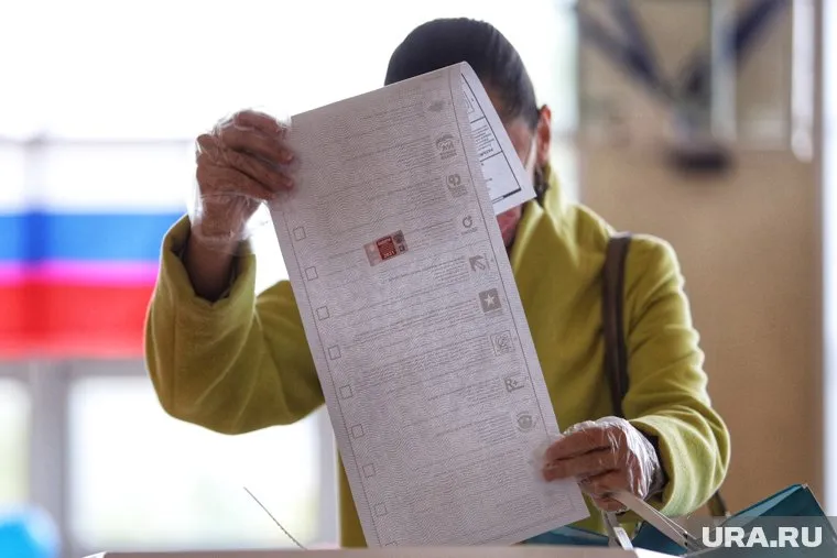 Замдиректора гимназии №47 Татьяна Кравец подала документы на участие в праймериз «Единой России»