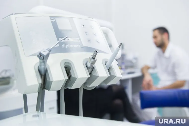 Услуги стоматолога подорожают из-за прекращения поставок в РФ различных материалов