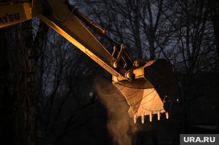 Власти демонтируют незаконно возведенную башню