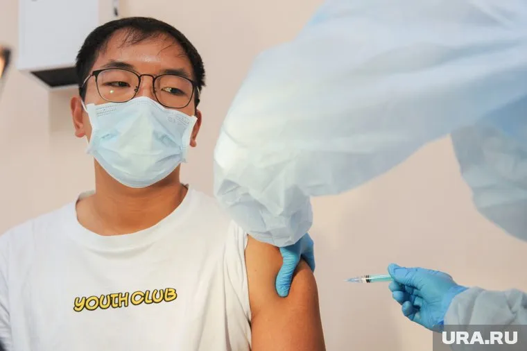 В Тюменской области началась обязательная вакцинация населения от коронавируса