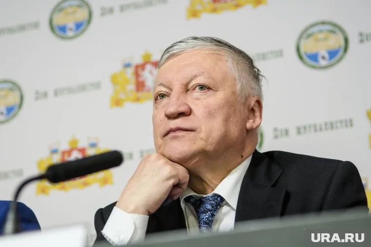 Ближайший мировой чемпионат по шахматам должен пройти в Югре, заявил Анатолий Карпов