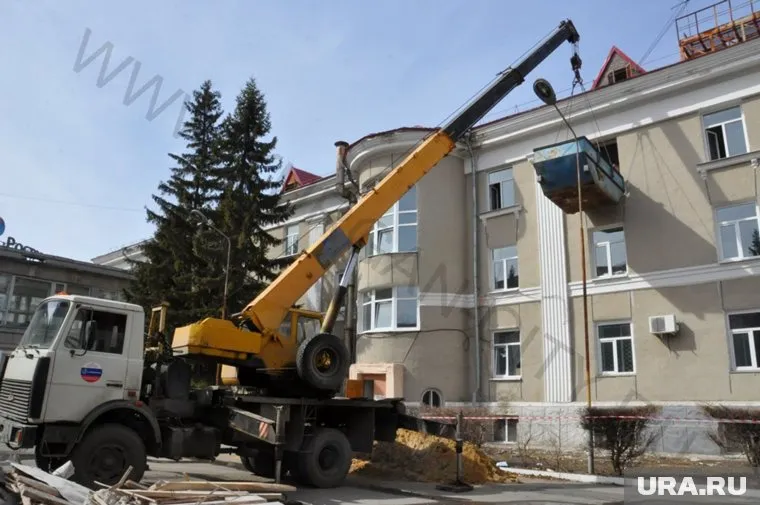 Бывший Дворец пионеров полностью реконструируют