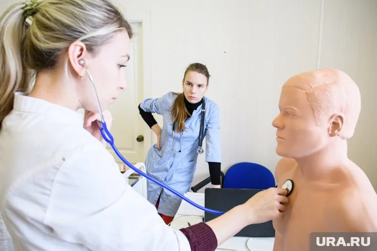 Студентам медвузов будут доплачивать, чтобы они возвращались на Ямал