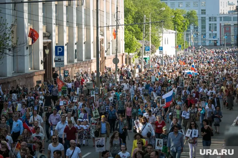 Глава Нового Уренгоя Воронов рассказал, когда ждать возращения шествий на 9 Мая