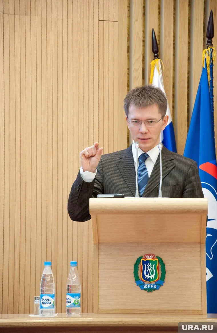 Алексей Охлопков покинул пост вице-губернатора ХМАО 23 июня