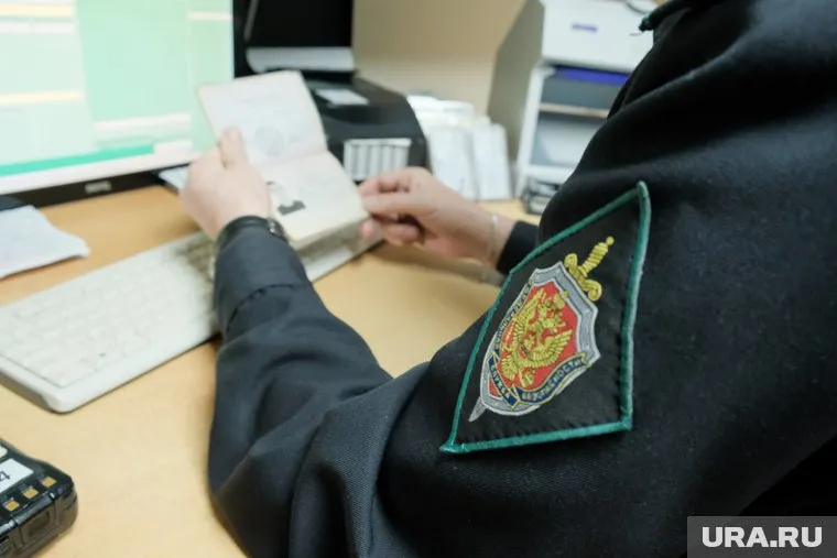 По данным ФСБ, задержанную завербовали украинские спецслужбы