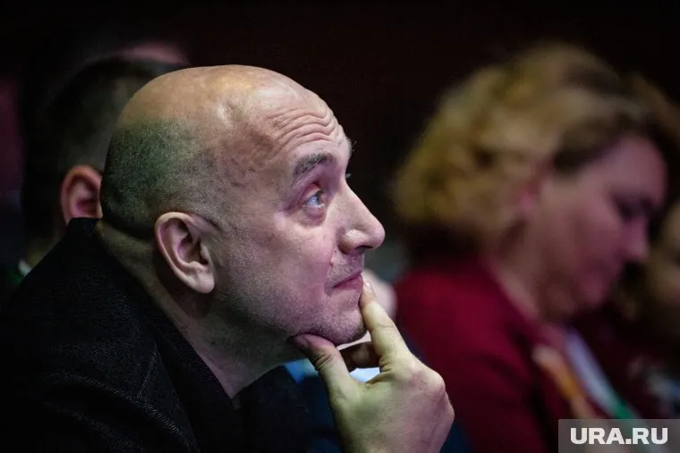 По мнению политика, конфликт сдерживают Россия, Германия и Франция