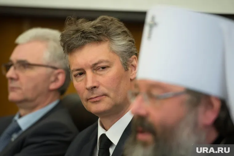 Противникам Храма на воде придется выбирать между Евгением Ройзманом и городским прудом