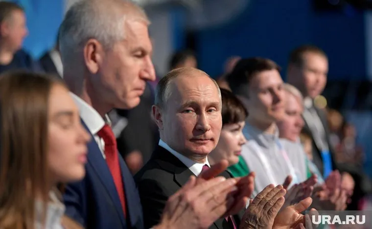 Путин посетит Екатеринбург в первой половине июля