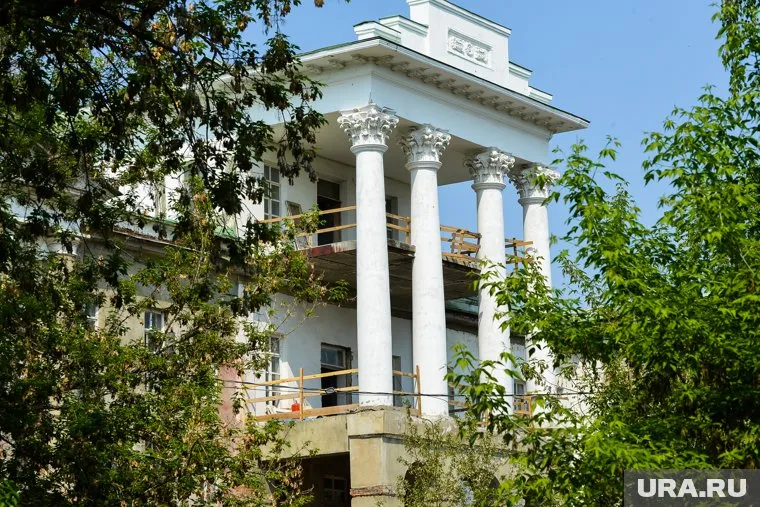 В Магнитогорске продают бывший заводской ДК (архивное фото)