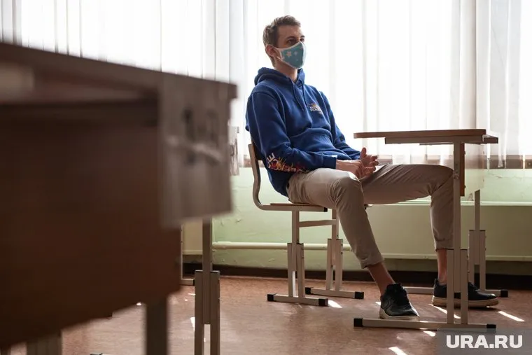 По мнению учителя, школьникам было бы удобнее сдавать экзамены в ином формате