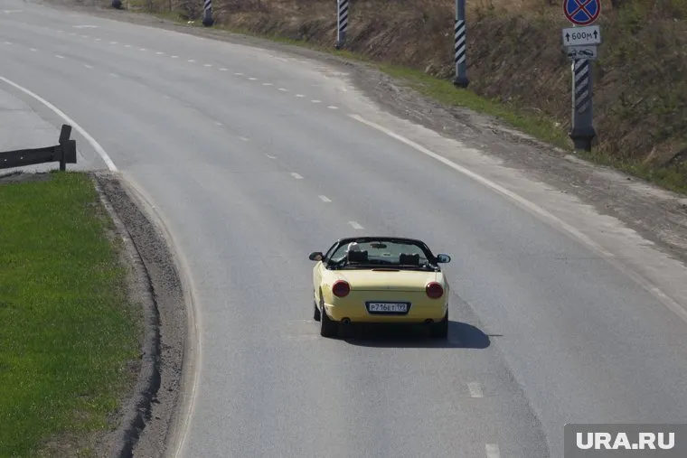 В Нижнем Тагиле продается кабриолет Smart Roadster за полмиллиона рублей