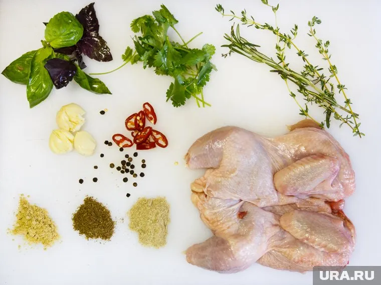 Тюменские рестораторы сообщают о рекордном повышении цен на мясо птицы