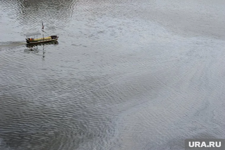 В Крыму обнаружено новое пятно нефтепродуктов (архивное фото)