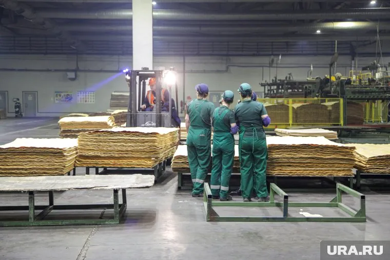 Простой на комбинате продлится до 1 апреля