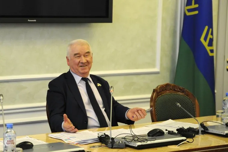 Пресс-конференция председателя тюменской областной думы Сергея Корепанова. Тюмень