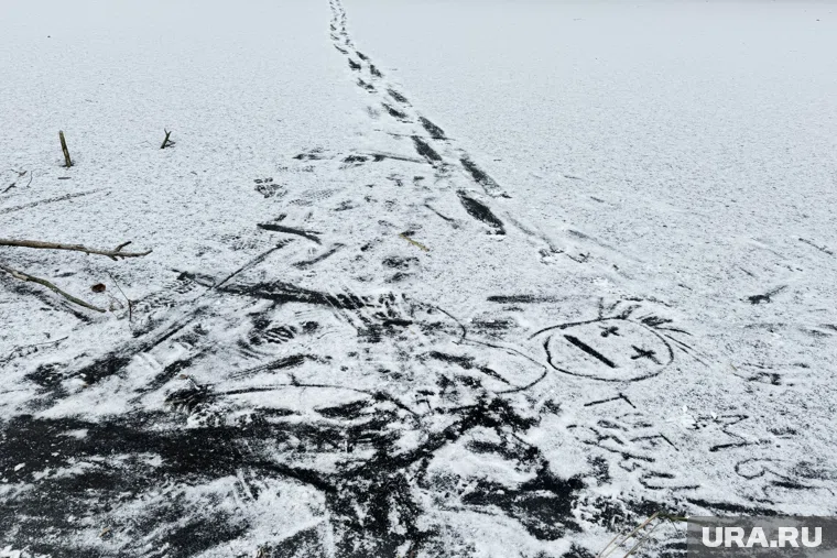 Курганских школьников, которые ходили по льду, поймали