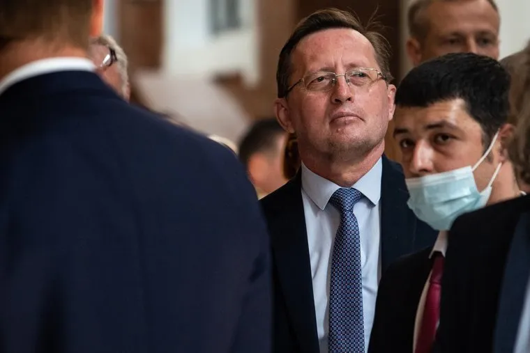 Открытие выставки народного художника РФ Никаса Сафронова в Международном центре искусств «Главный проспект». Екатеринбург